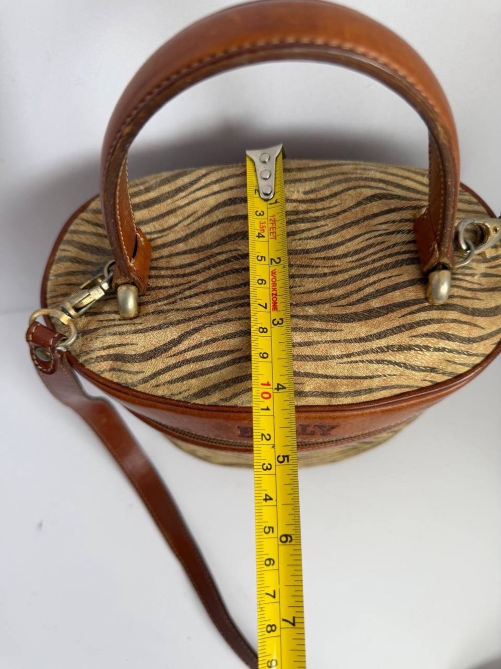 Vintage Bally Classic 3-Way Zebra Pattern Vanity Bucket Bag - Picture 4 of 13